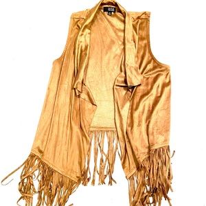Brown suede vest with fringe